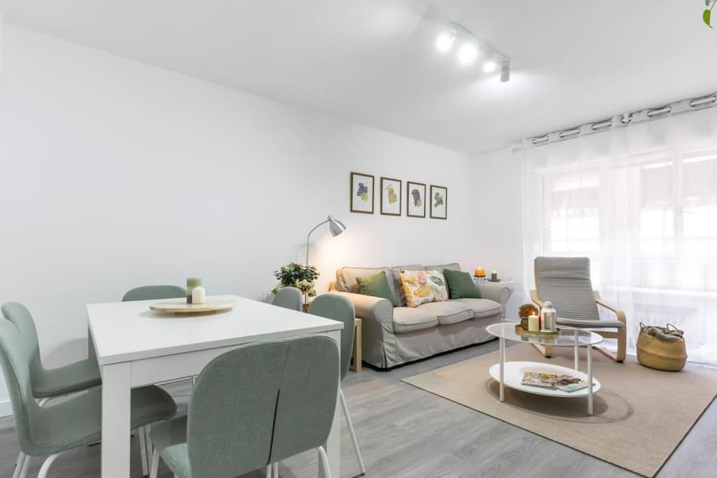 Apartamento Marques De Urquijo Gijón Buitenkant foto
