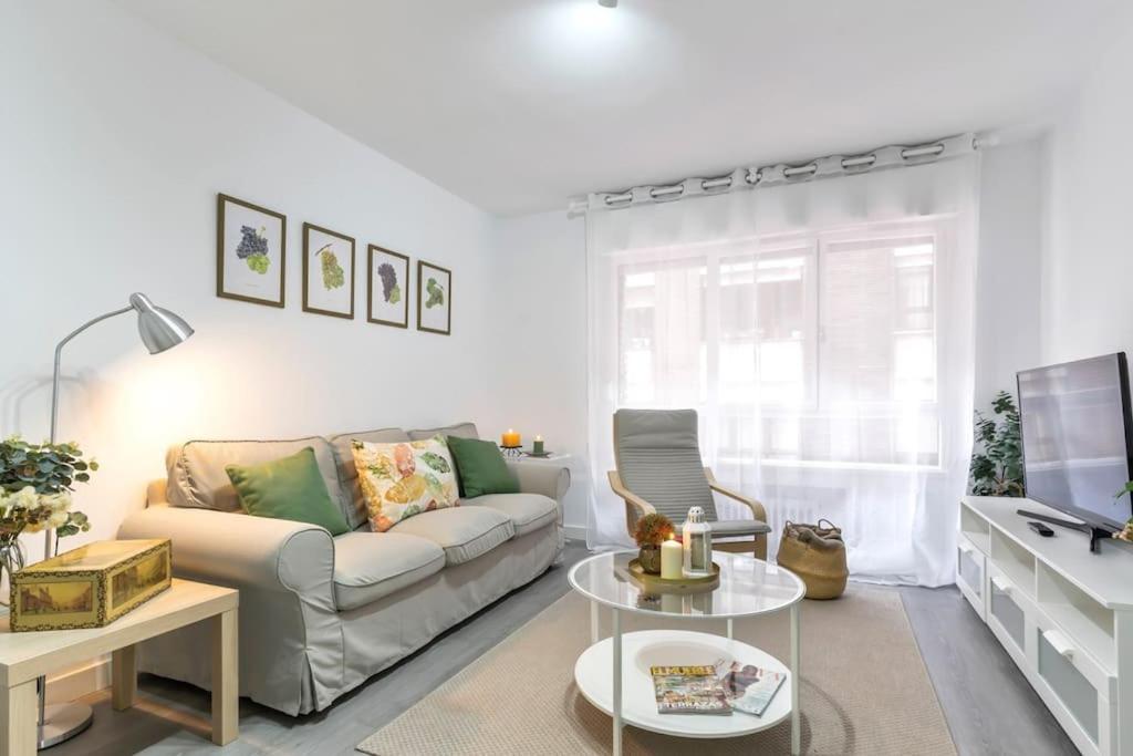 Apartamento Marques De Urquijo Gijón Buitenkant foto