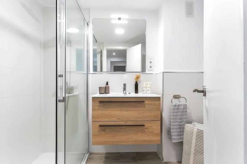 Apartamento Marques De Urquijo Gijón Buitenkant foto